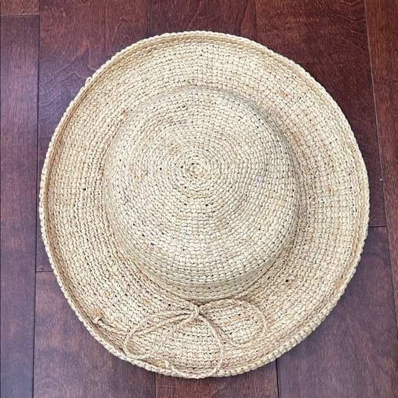 Vintage Woven Straw Sun Hat, Straight out of a 90s RomCom - Picture 10 of 13